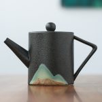 Qingyun Pot (Zen Black)