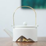 Xingyun Loop-Handled Teapot (Plain White)