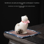 Gentleman Cat-Jade Porcelain White (Underglaze) + Bamboo Mat